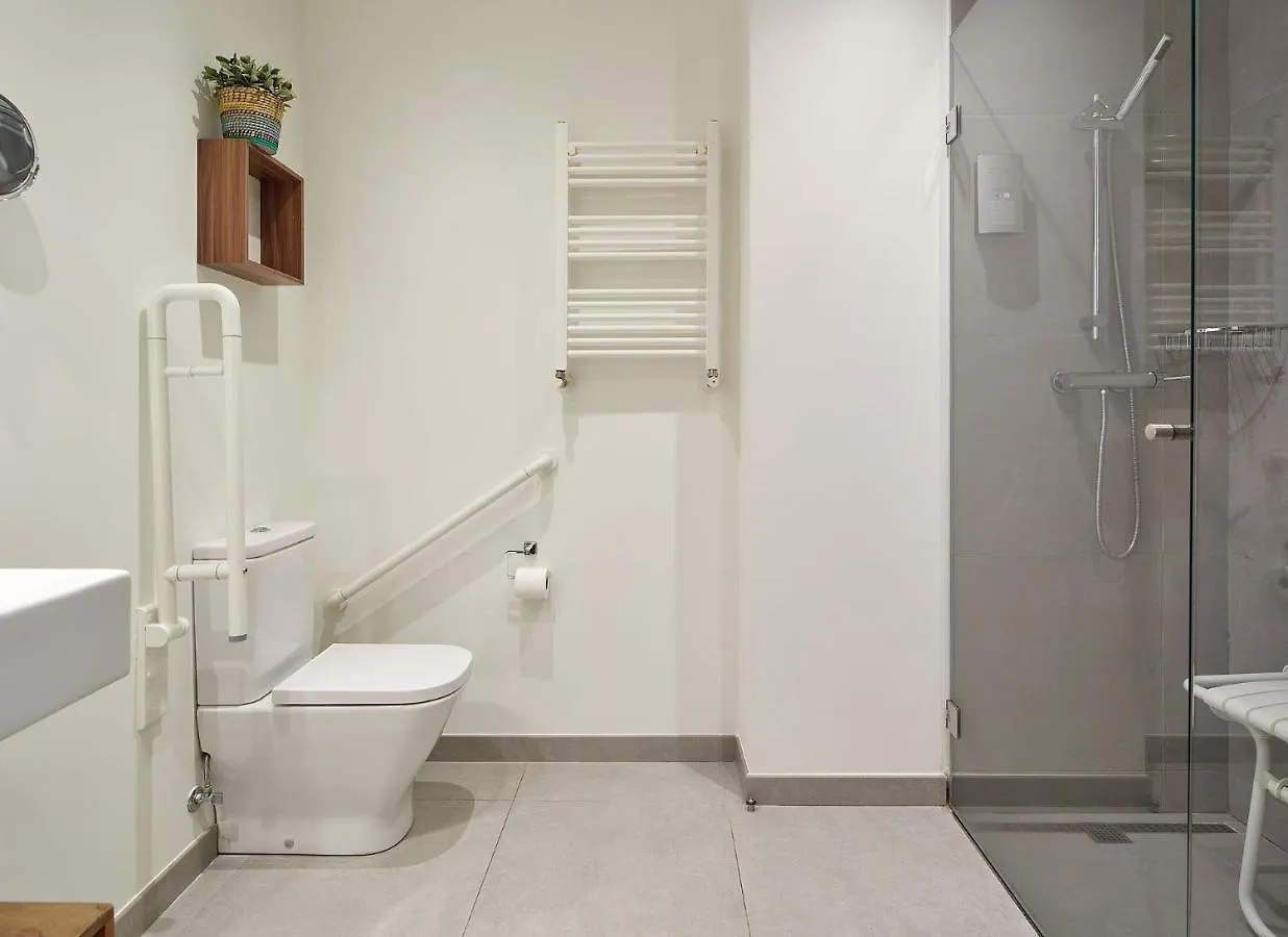 The Rentals Collection - Beduria San Sebastian Apartment